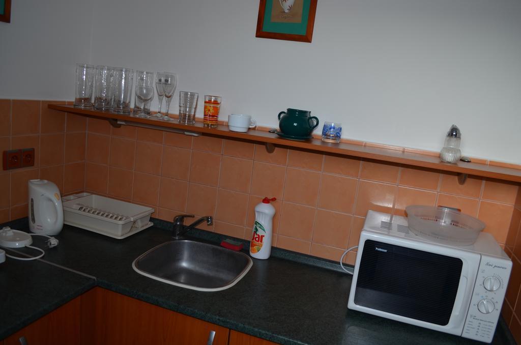 Hotel U Kapra Lázně Bělohrad Eksteriør bilde