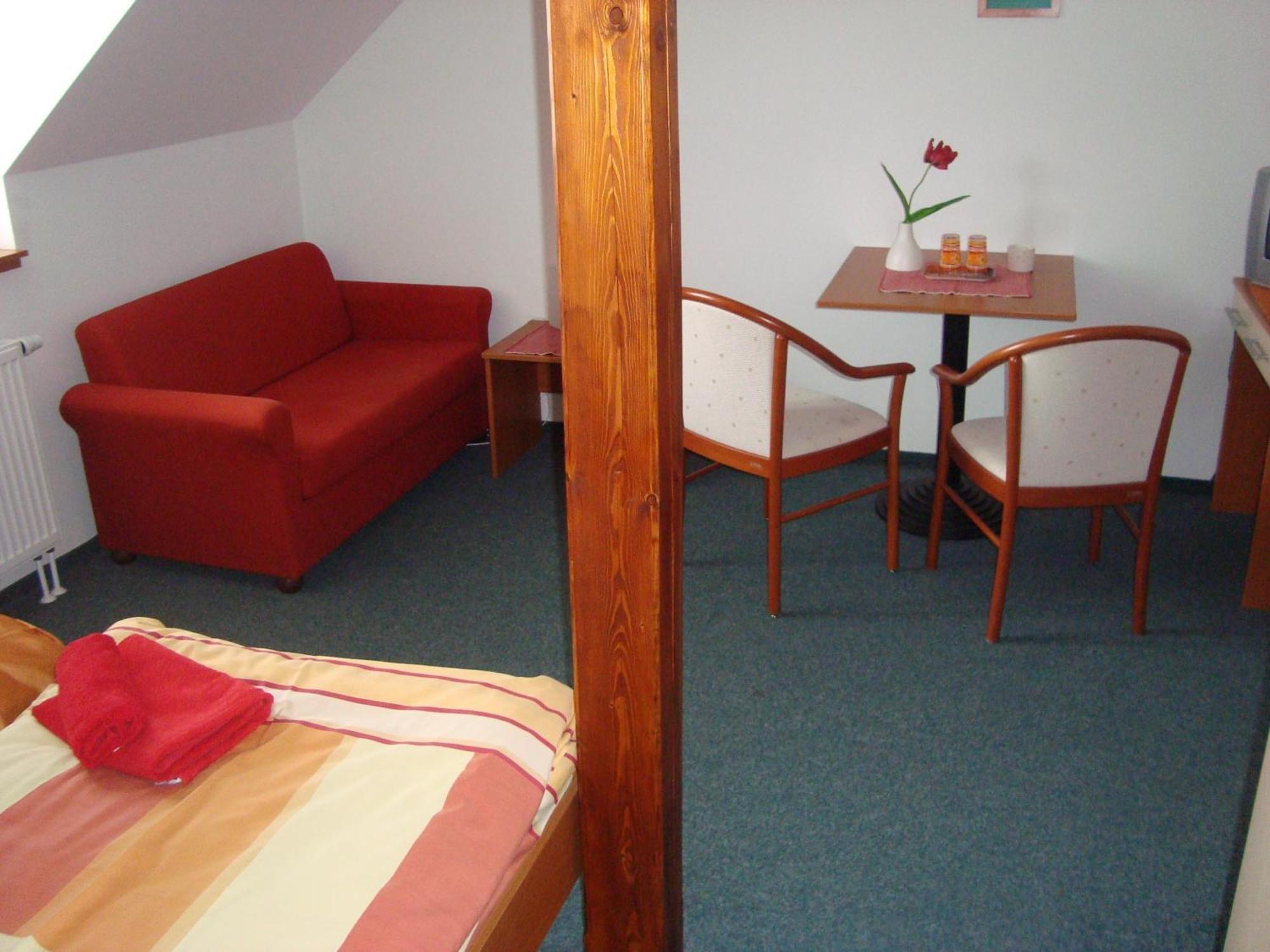 Hotel U Kapra Lázně Bělohrad Eksteriør bilde