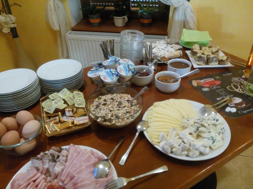 Hotel U Kapra Lázně Bělohrad Eksteriør bilde